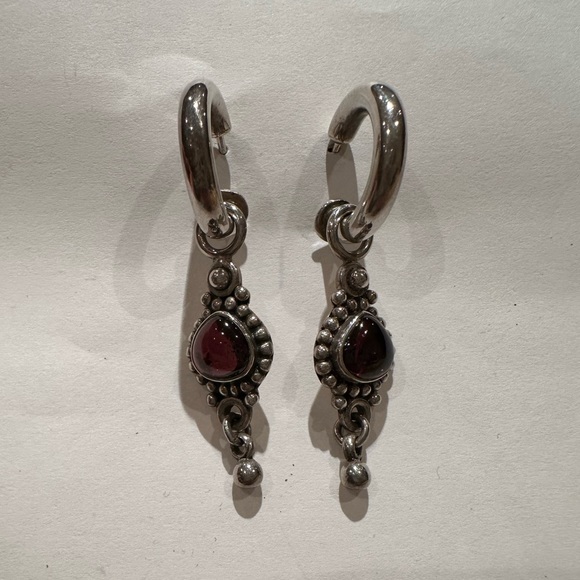 Doug Paulus Sterling Silver Interchangeable Hoop Earrings - Picture 8 of 9